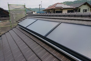 加治木反土の家　びおソーラーパネル取付